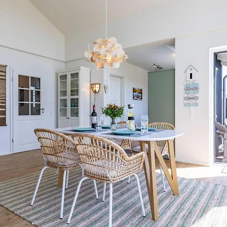 Holiday home Ferienhaus-lokki Hohwacht